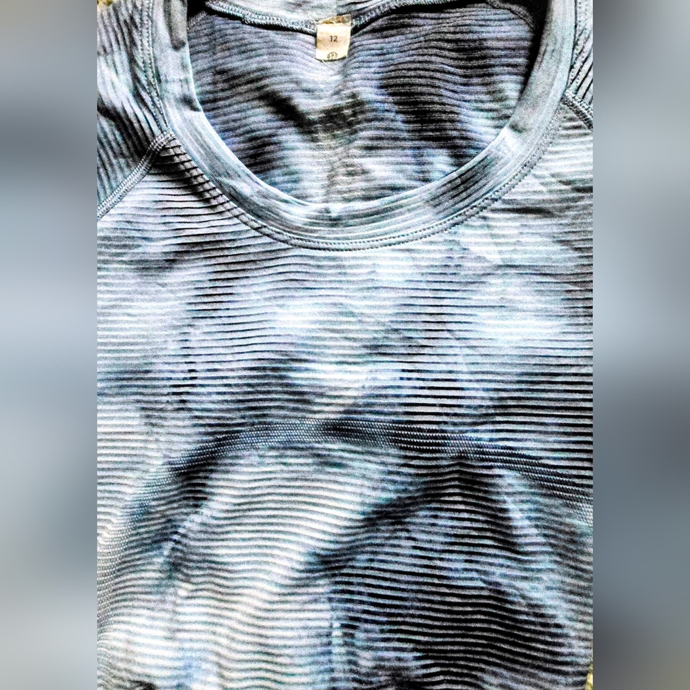 Lululemon Swiftly Tech Tshirt 2.0 Hip Length